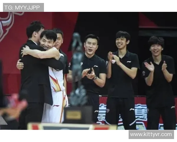 深圳队与浙江稠州的精彩对决引发球迷热议赛场风云再起 深圳队与浙江稠州的精彩对决引发球迷热议赛场风云再起