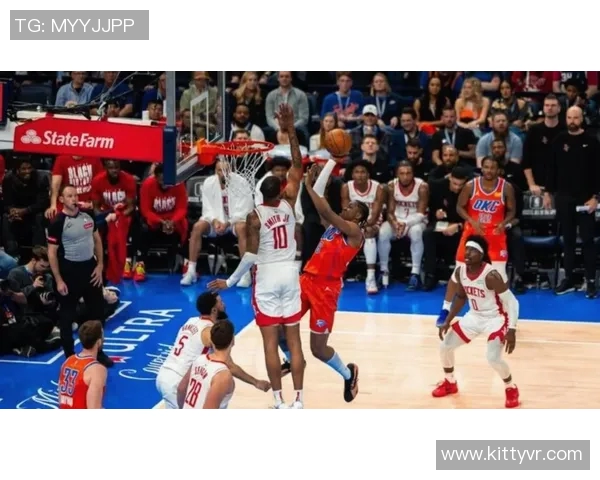 2017至2018赛季火箭与雷霆的激烈对决与精彩瞬间回顾