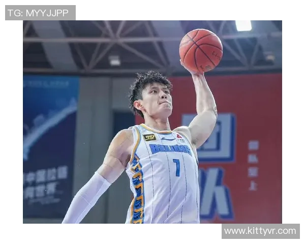 曾凡博：年轻篮球新星的崛起与未来发展潜力分析