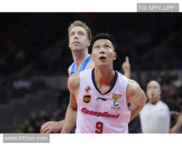 北京篮球队战术解析：从进攻到防守的全面剖析与策略探讨MBA