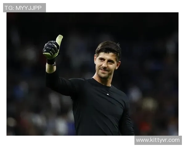 库尔图瓦:从守门员到传奇的成长之路与足球生涯回顾 库尔图瓦:从守门员到传奇的成长之路与足球生涯回顾