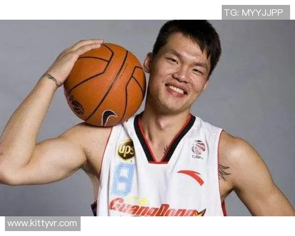 张庆鹏:从篮球场上的传奇到人生舞台的多元探索之旅 张庆鹏:从篮球场上的传奇到人生舞台的多元探索之旅