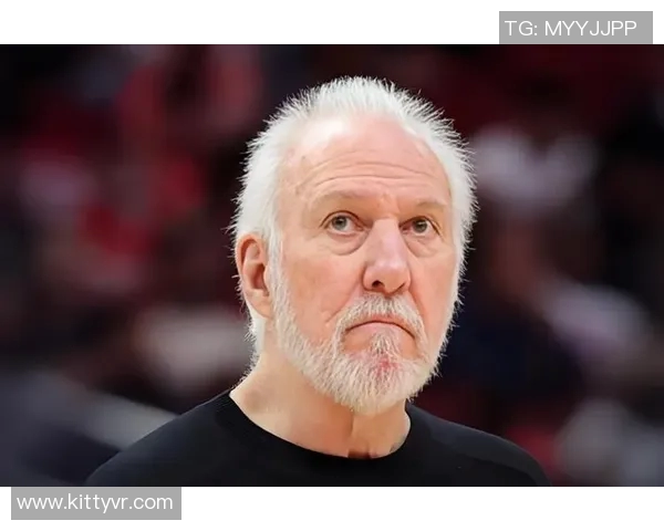 波波维奇续约三年再创辉煌74岁传奇教头继续带领文班征战NBA 波波维奇续约三年再创辉煌74岁传奇教头继续带领文班征战NBA
