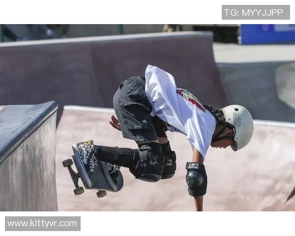 滑板人生的追梦之旅:张秀英的成长与挑战分享 滑板人生的追梦之旅:张秀英的成长与挑战分享