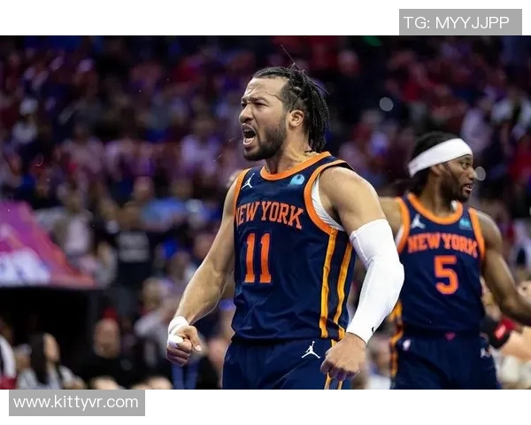 马刺与尼克斯激战正酣NBA经典对决再度上演球迷热情高涨